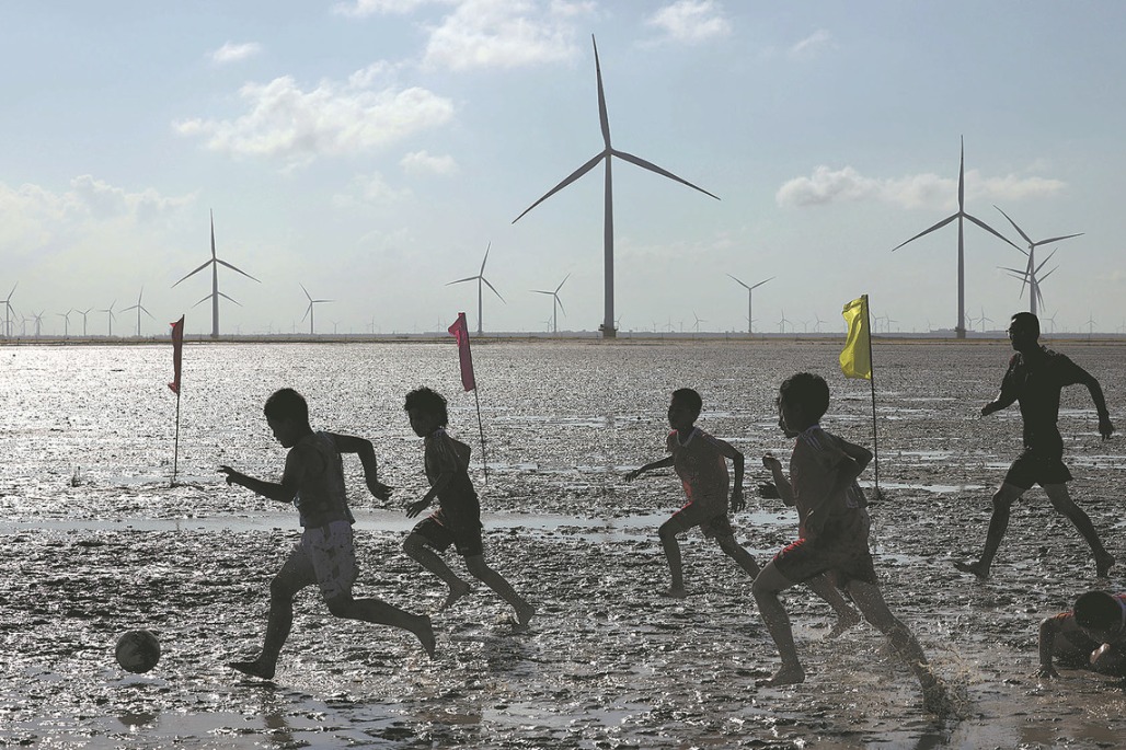 China's economic planner issues guideline to boost new energy consumption