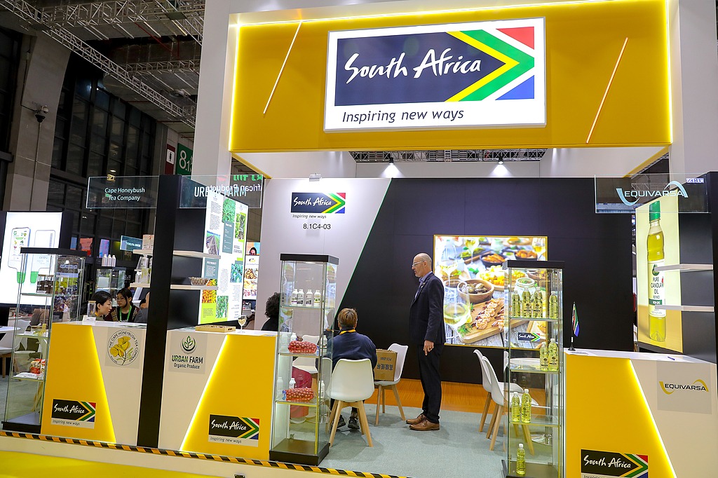South African business delegation lauds CIIE as a success