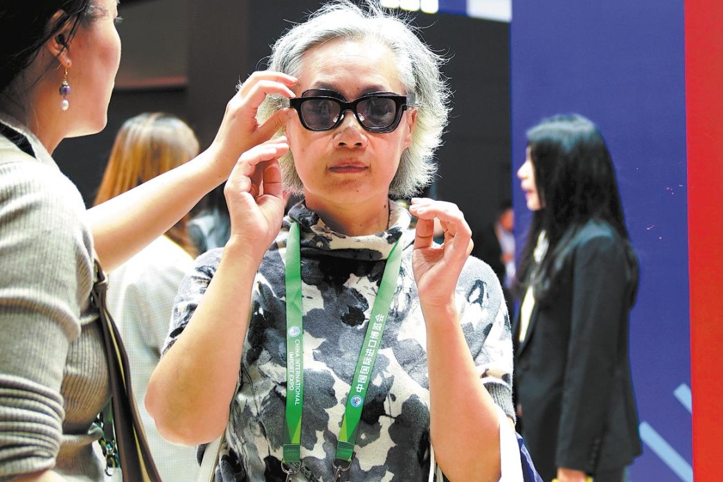 AI innovation powers China's lead in smart eyewear
