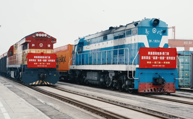 'Nanchang-Xiamen Port' intermodal route wins national brand title