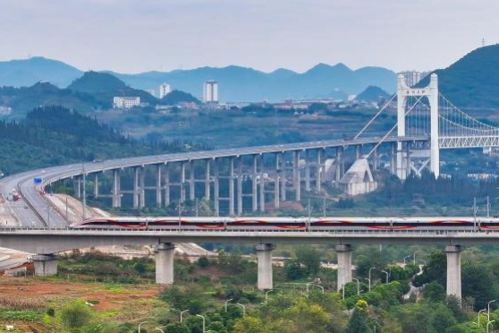 Guizhou's new high-speed rail set to boost tourism, development