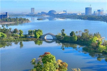 Nantong, multinational HQs explore further development