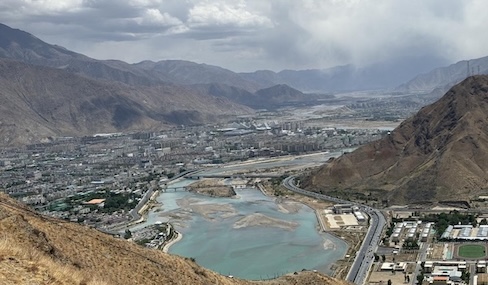 Lhasa's GDP grows 7.1 percent in first three quarters of 2025