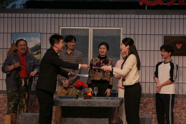 Laughter lights up rural revitalization