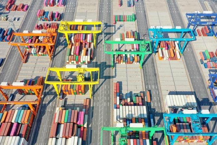 China-France trade up 4.1% in first 10 months