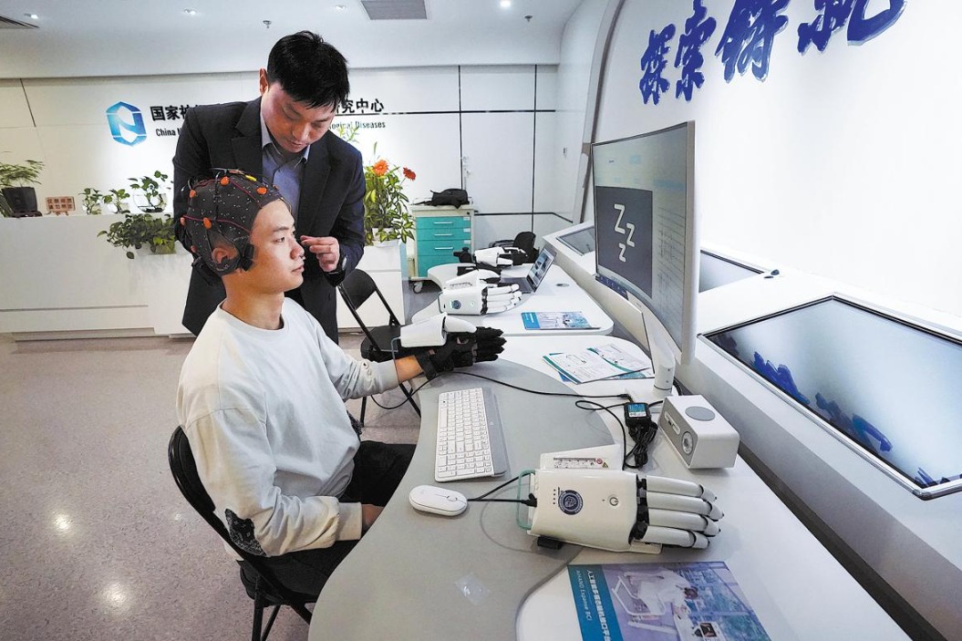 Brain-computer interface gives hope to paralyzed people