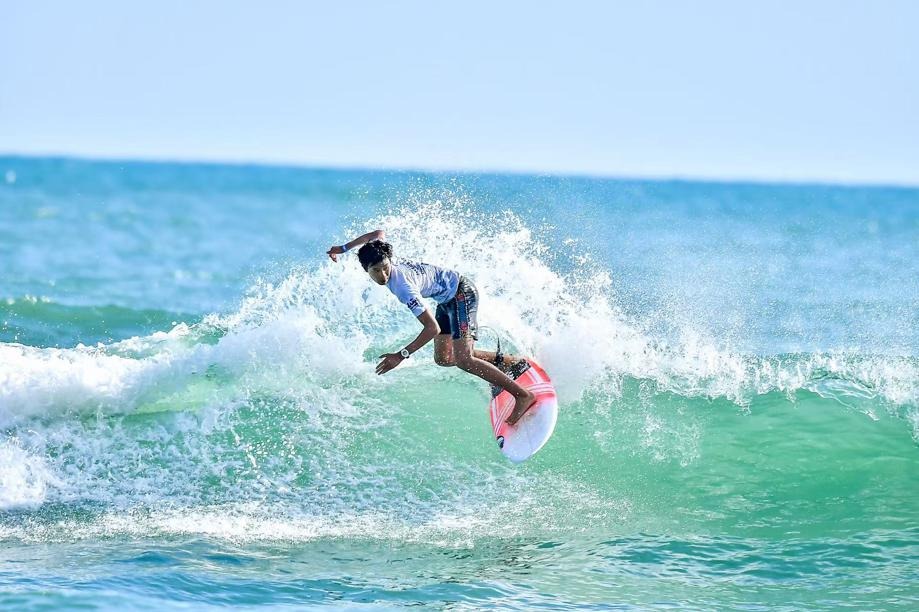 World Surf League returns to China for event at Hainan's Riyue Bay