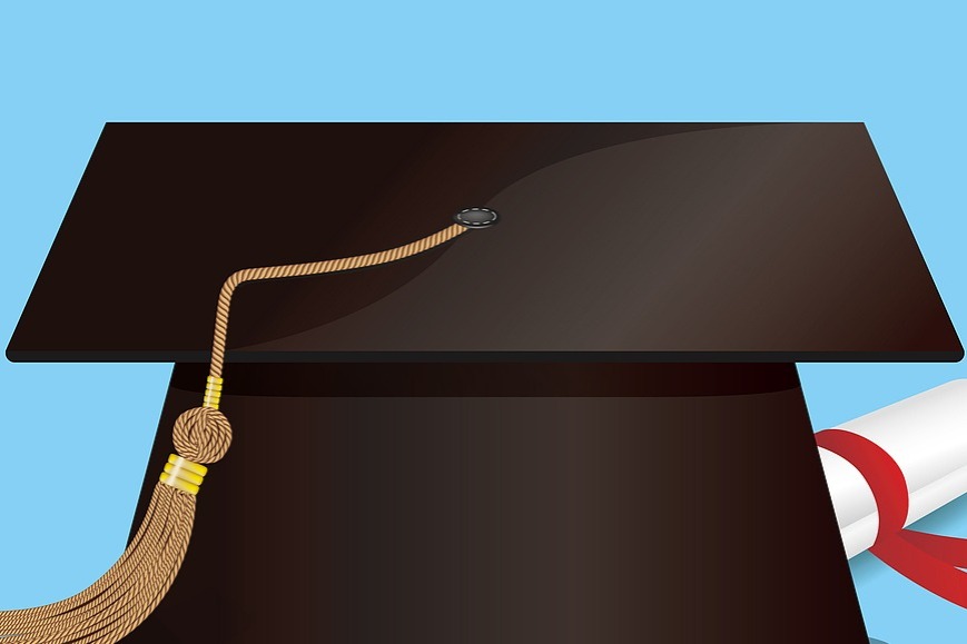 China to have 12.7 million new college graduates next year