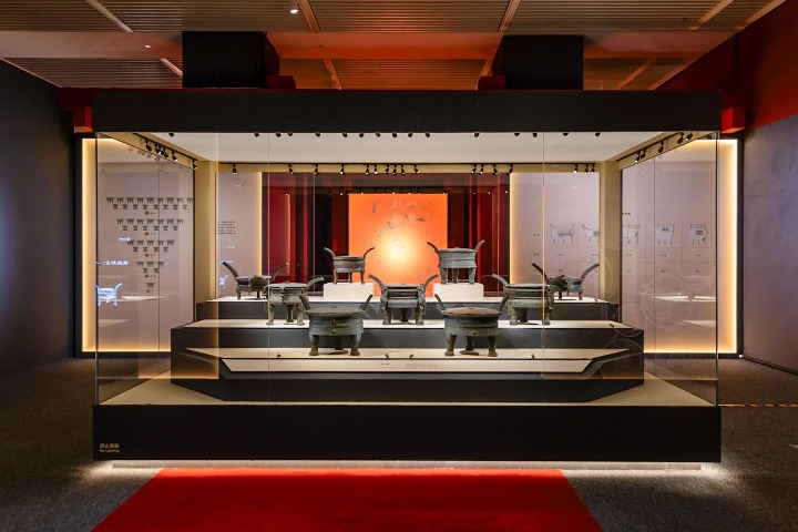 Beijing exhibition highlights archaeological finds from tomb of King Kaolie of Chu