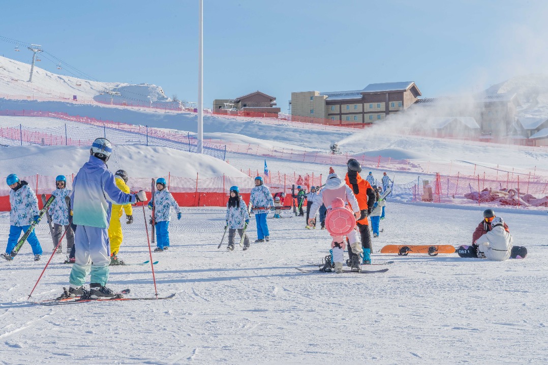 Xinjiang announces incentives to promote winter tourism