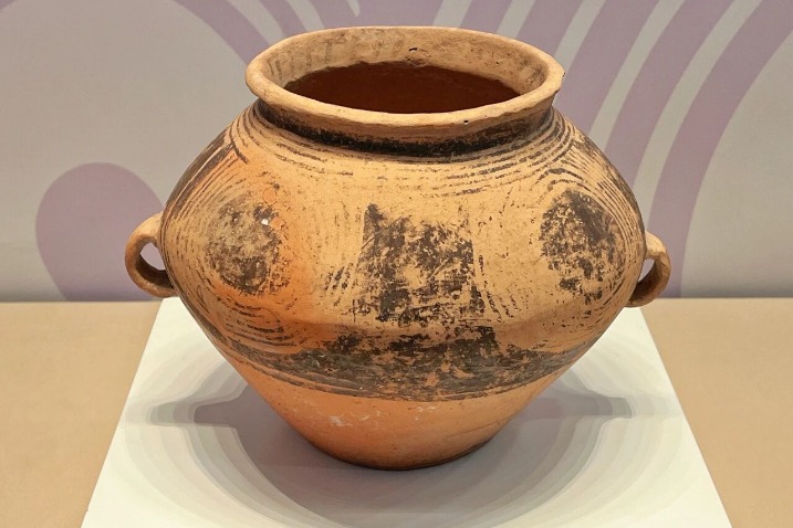Qinghai painted pottery treasures gather at Nanjing exhibition