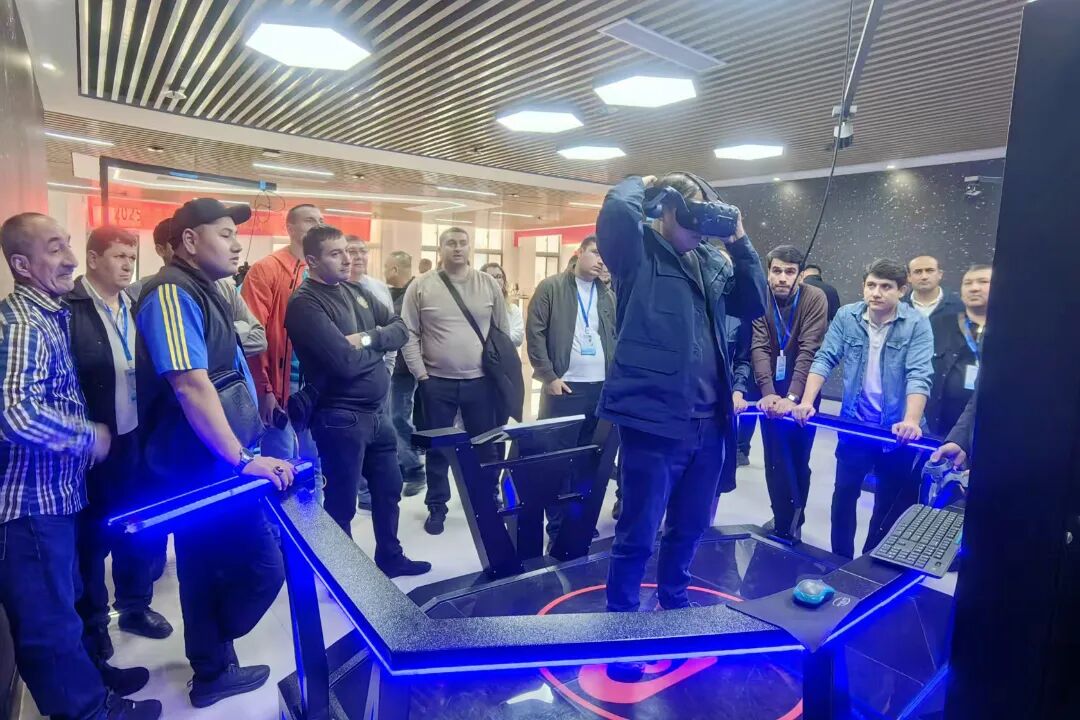 Russian-speaking officials visit Taizhou for emergency management study exchange