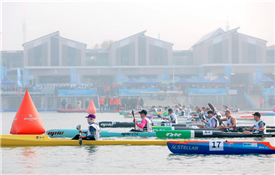 Intl canoe athletes compete in Yangzhou