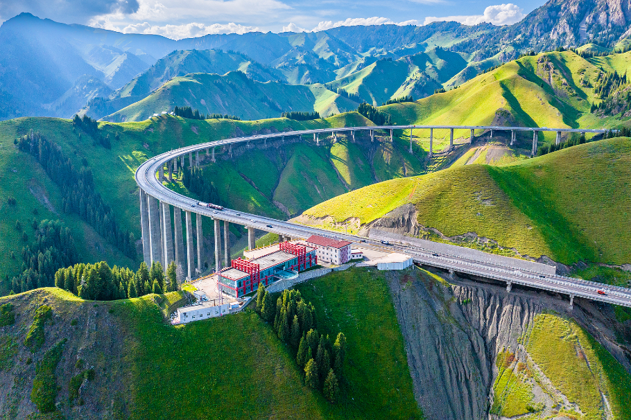 19 Chinese provinces, municipalities allocate 19.7b yuan in 2025 to support Xinjiang's development