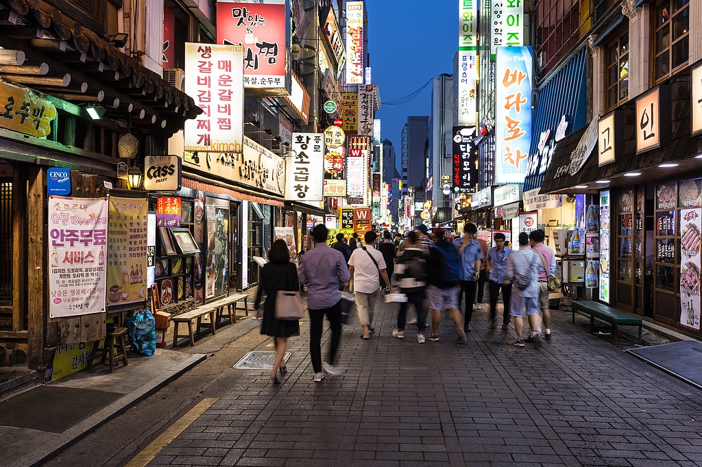 S. Korea set to overtake Japan as top destination for Chinese tourists