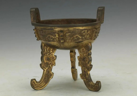 Delving into Chinese incense burner traditions at Tianjin exhibition