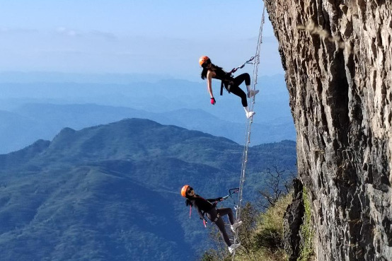 'Sky Ladder' via ferrata in Zhangjiajie draws global thrill-seekers