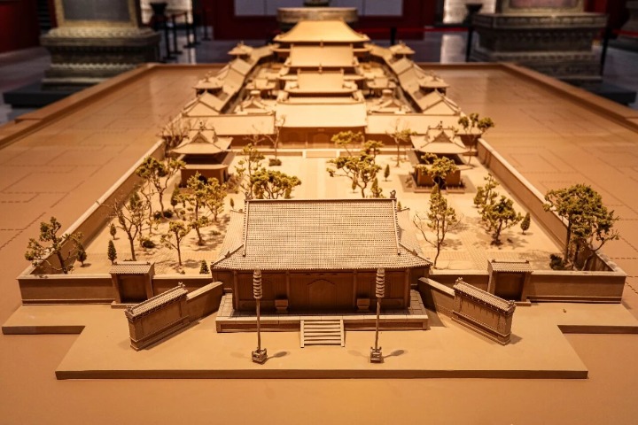 Beijing exhibition presents cultural gems from Qinghai