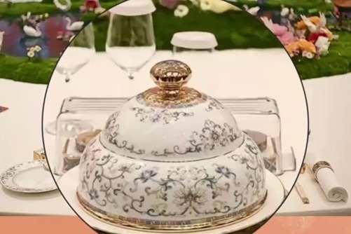 Jingdezhen's porcelain graces grand state banquet