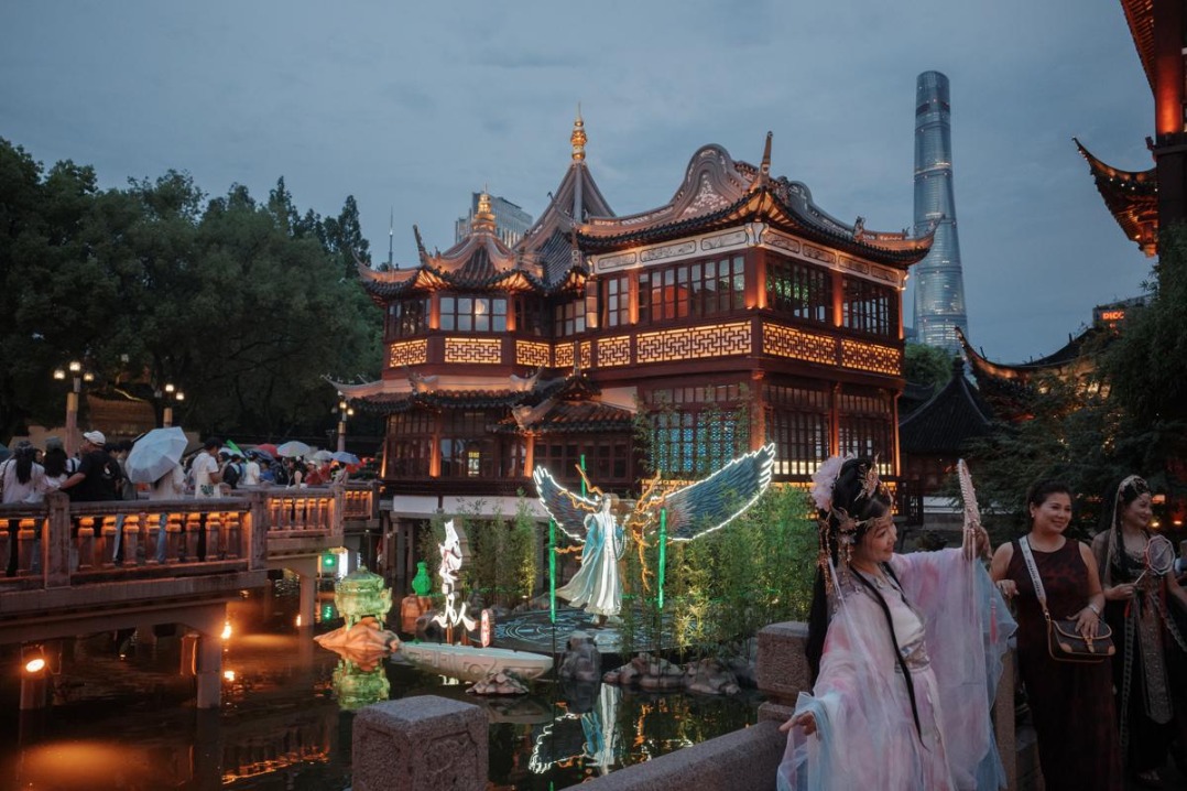 Global anime fans throng Shanghai for Summer Fantasy Night