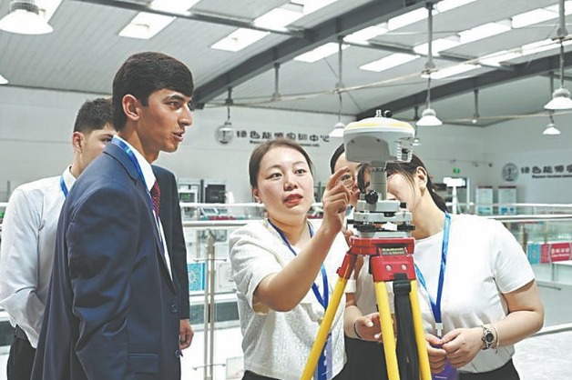Tajik students build skills in China classrooms