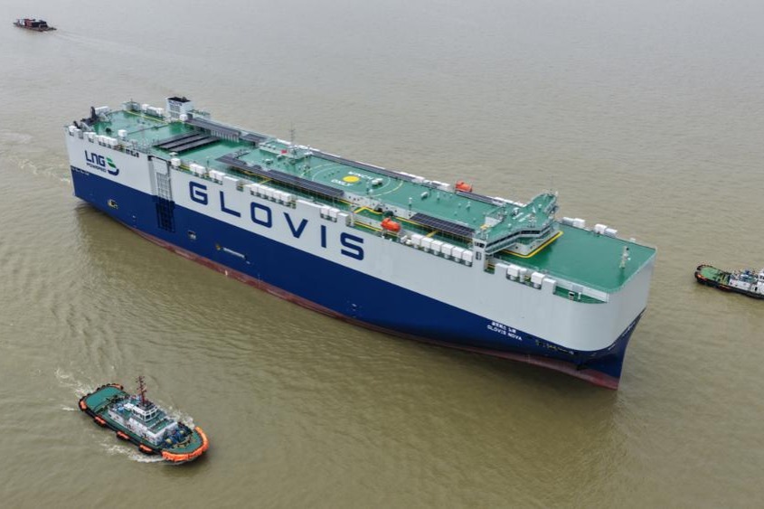 GSI delivers 10,800-vehicle LNG dual-fuel carrier to KOBC
