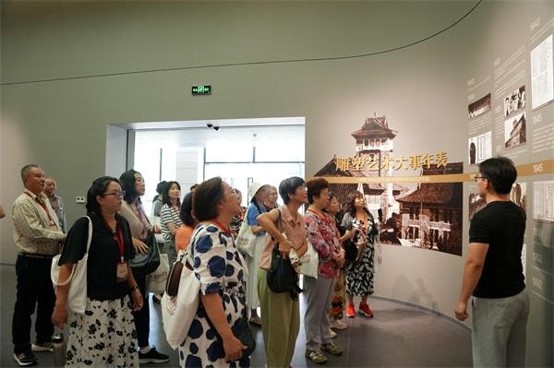 Jiangsu inspires new ideas for overseas Chinese language education