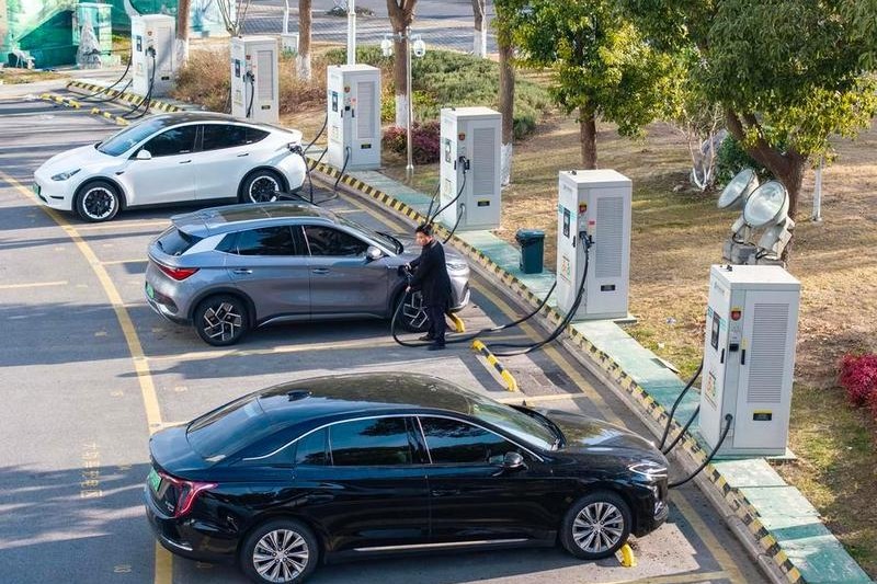 China's EV charging infrastructure expands rapidly in H1