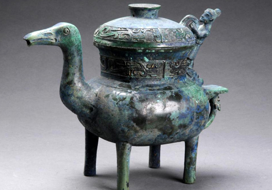 Bronze swan goose-shaped vessel records diplomatic exchanges 3,000 years ago