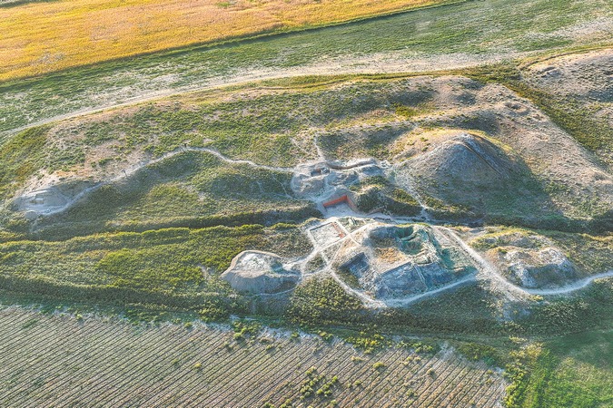 Archaeology reveals a city of many faiths